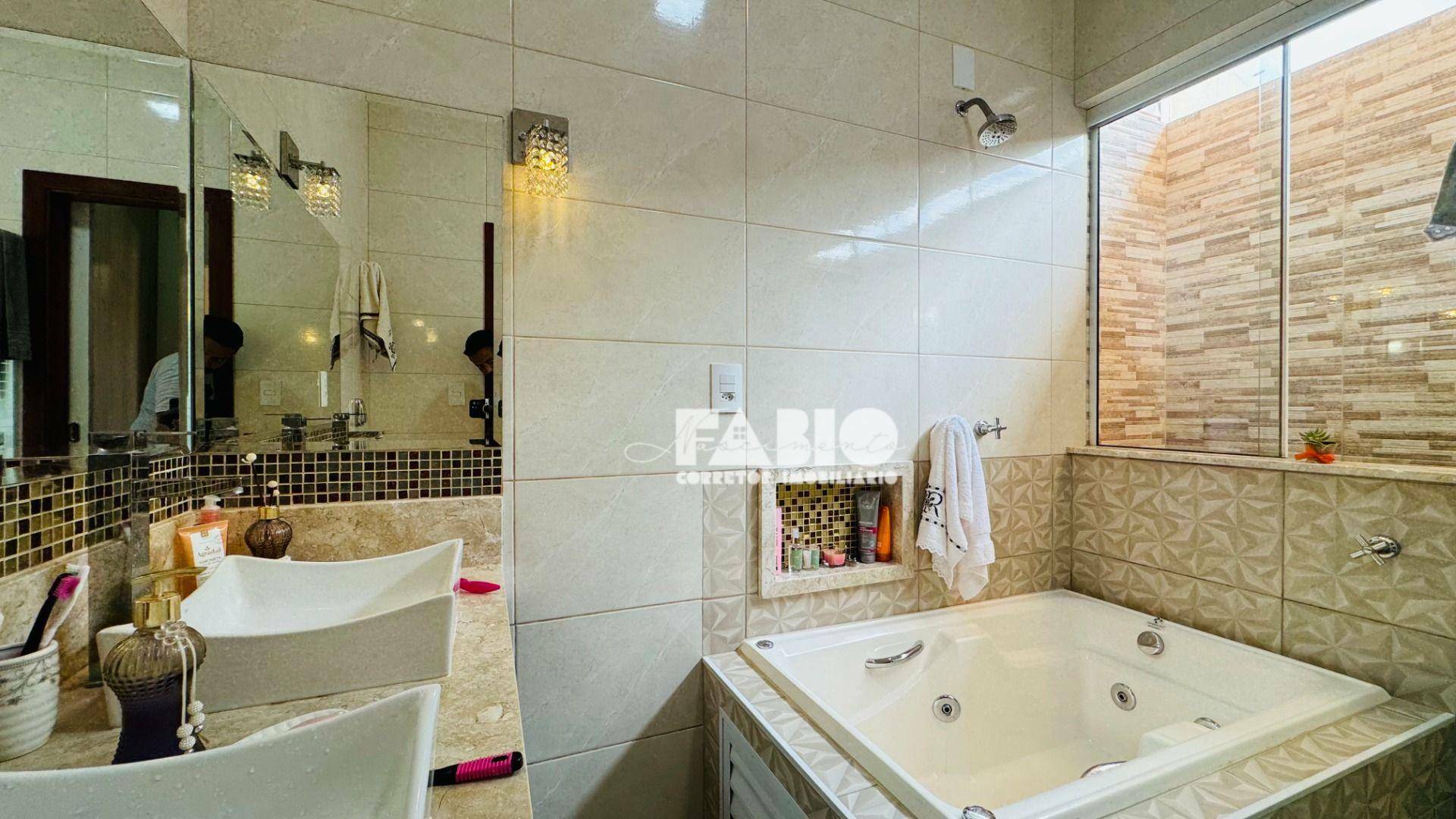 Casa de Condomínio à venda com 3 quartos, 240m² - Foto 33