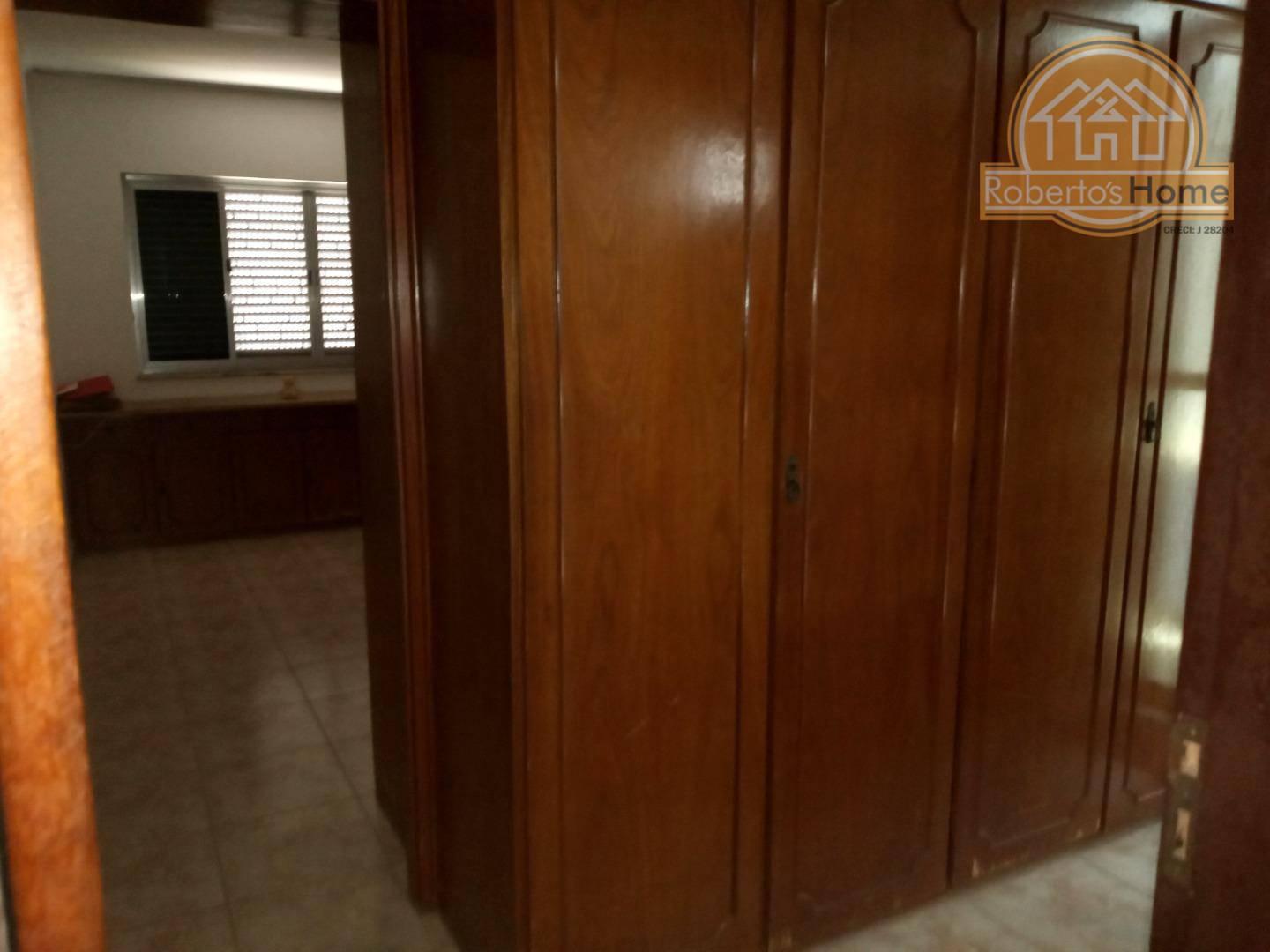 Sobrado à venda com 4 quartos, 300m² - Foto 27