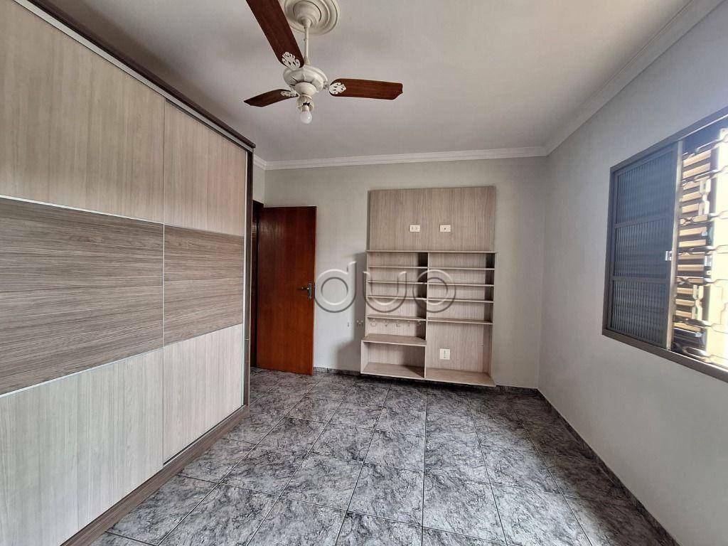 Casa para alugar com 2 quartos, 69m² - Foto 14