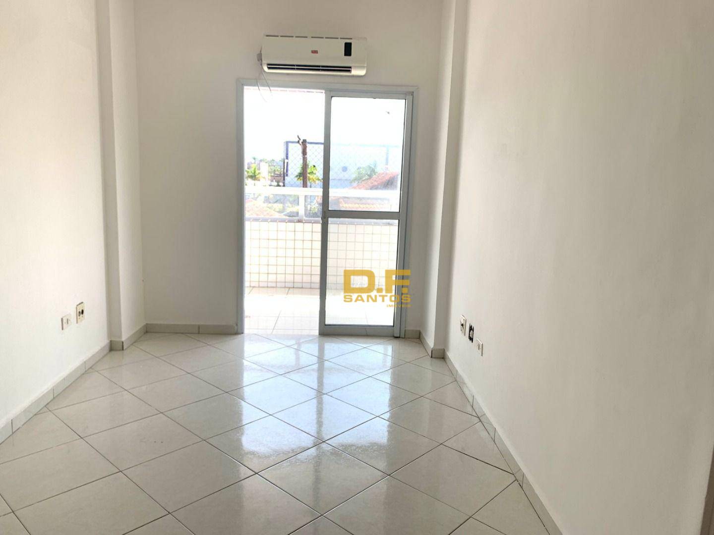 Apartamento à venda com 2 quartos, 62m² - Foto 4