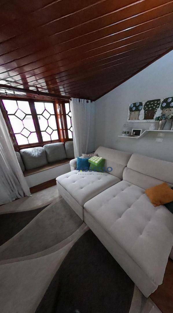 Casa à venda com 2 quartos, 163m² - Foto 4