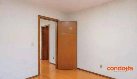 Casa para alugar com 4 quartos, 359m² - Foto 11