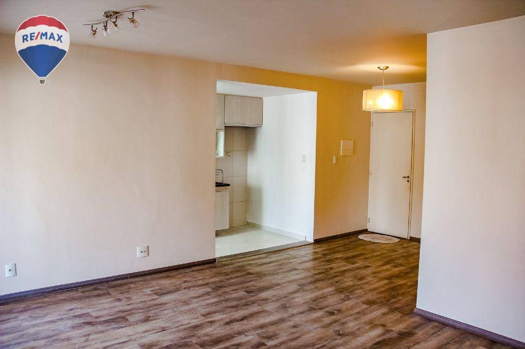 Apartamento à venda com 2 quartos, 83m² - Foto 8