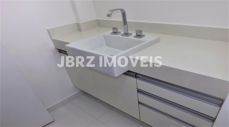 Apartamento à venda com 2 quartos, 82m² - Foto 11