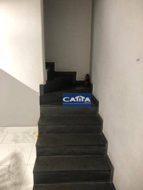 Sobrado à venda com 3 quartos, 244m² - Foto 6