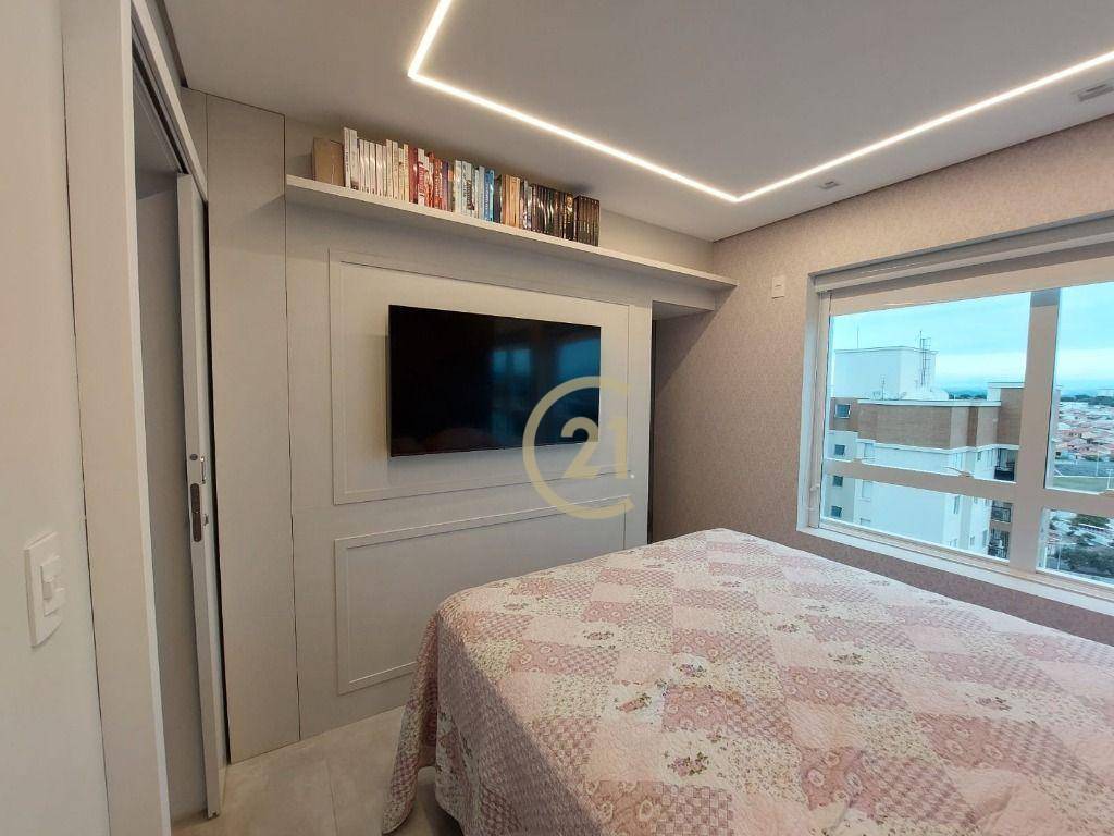 Apartamento à venda com 2 quartos, 83m² - Foto 5