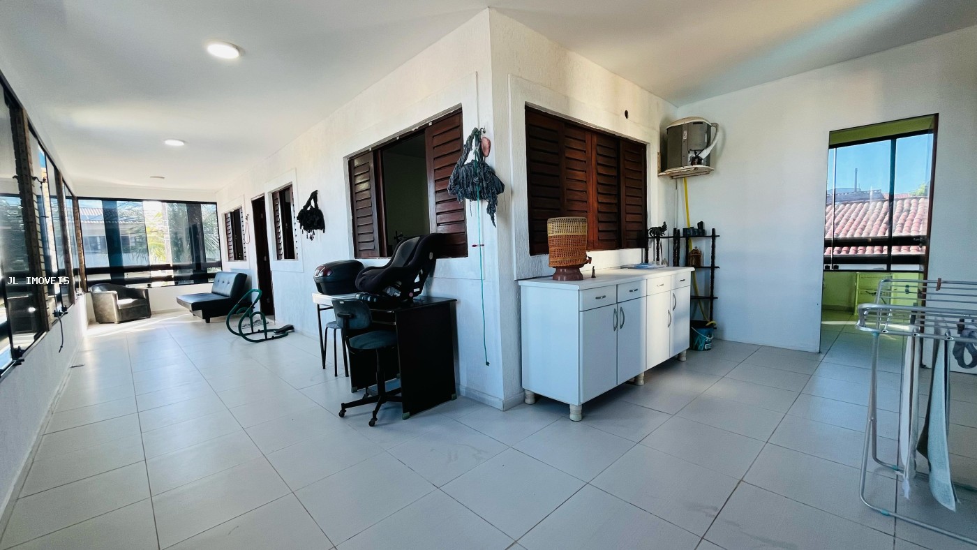 Casa à venda com 4 quartos, 450m² - Foto 27