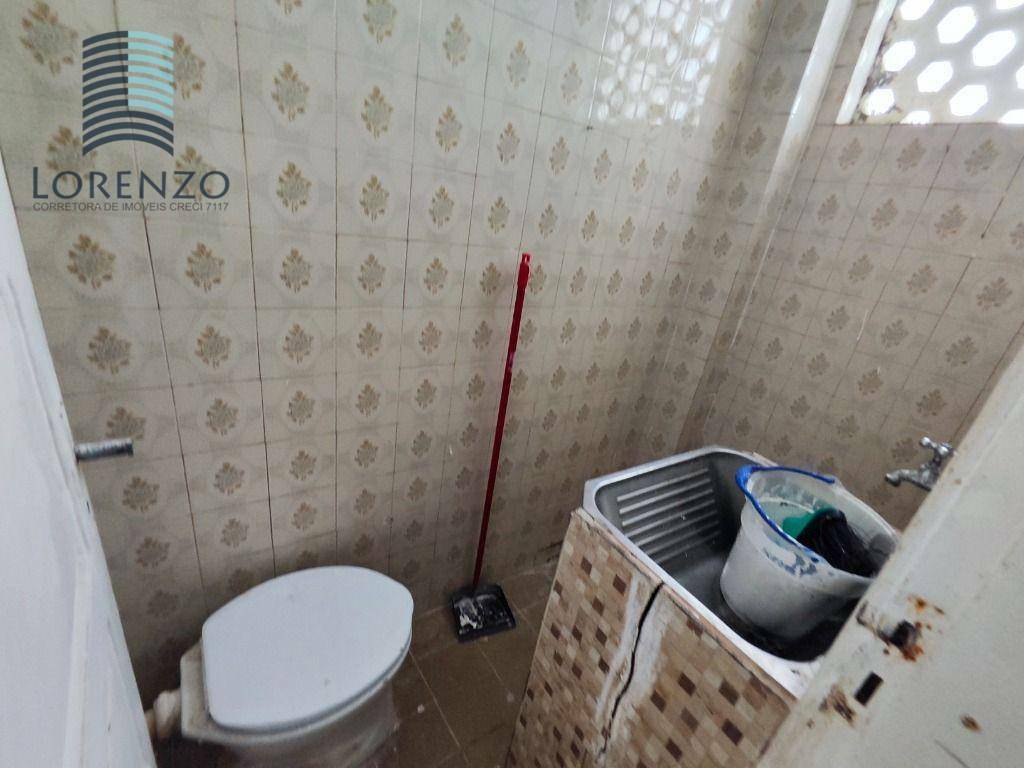 Apartamento para alugar com 3 quartos, 97m² - Foto 34