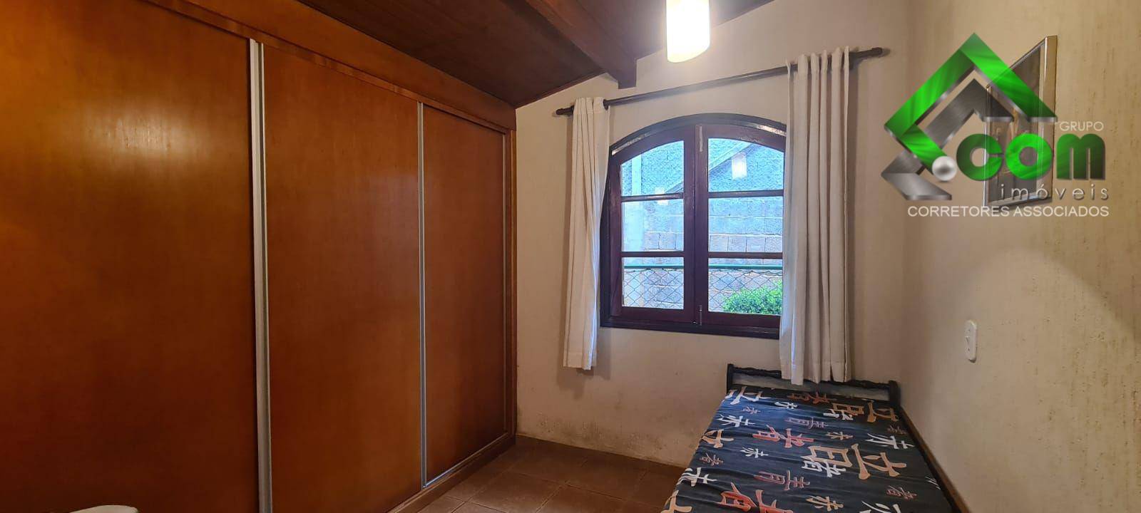 Chácara à venda com 4 quartos, 160m² - Foto 8