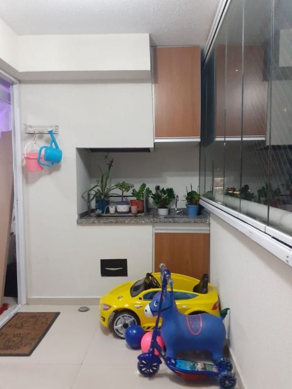 Apartamento à venda com 3 quartos, 83m² - Foto 7