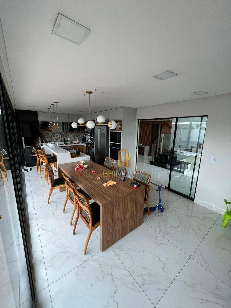 Sobrado à venda com 5 quartos, 257m² - Foto 5