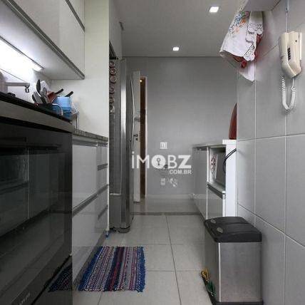 Apartamento à venda com 2 quartos, 54m² - Foto 25