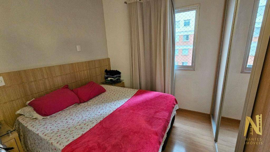 Apartamento à venda com 3 quartos, 66m² - Foto 13