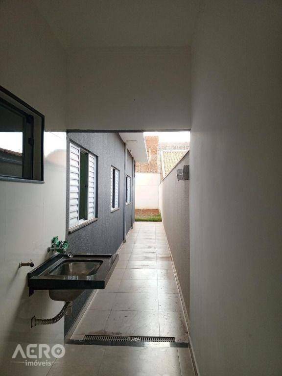 Casa à venda com 3 quartos, 140m² - Foto 6