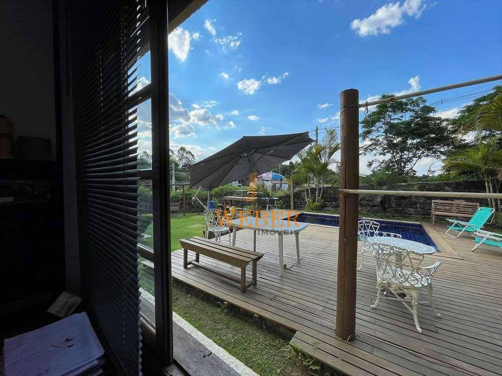 Casa de Condomínio à venda com 4 quartos, 220m² - Foto 34