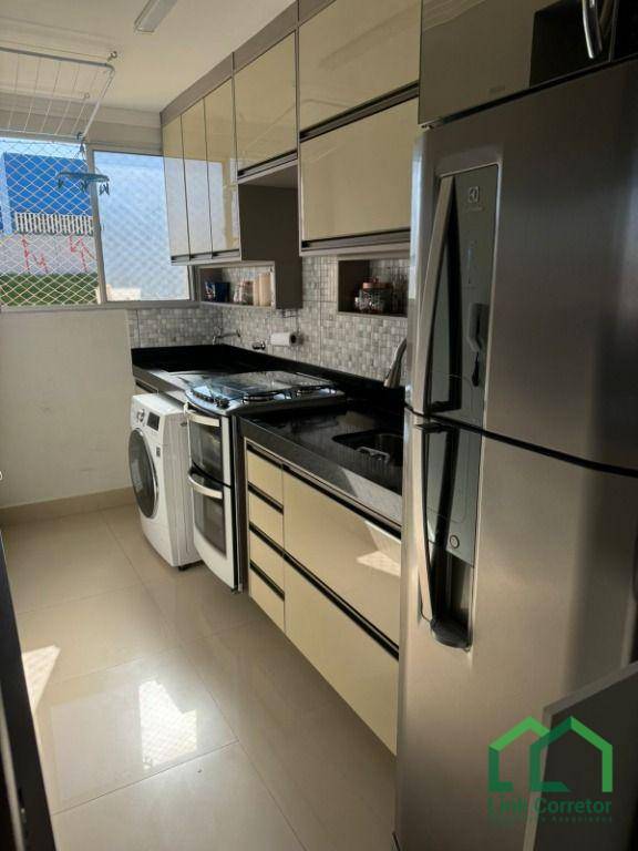 Apartamento à venda com 2 quartos, 47m² - Foto 4