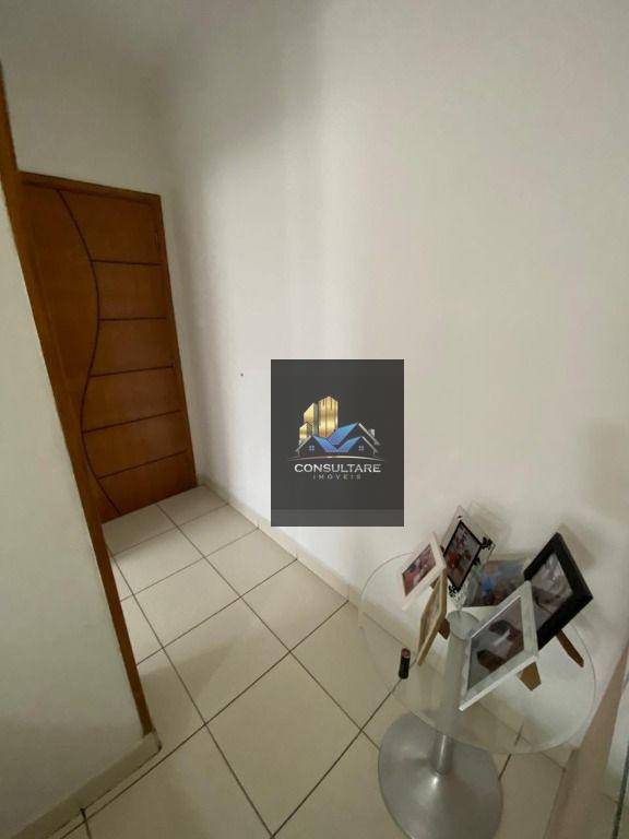 Apartamento à venda com 2 quartos, 70m² - Foto 7