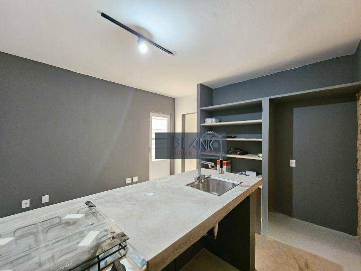 Casa para alugar com 3 quartos, 140m² - Foto 5