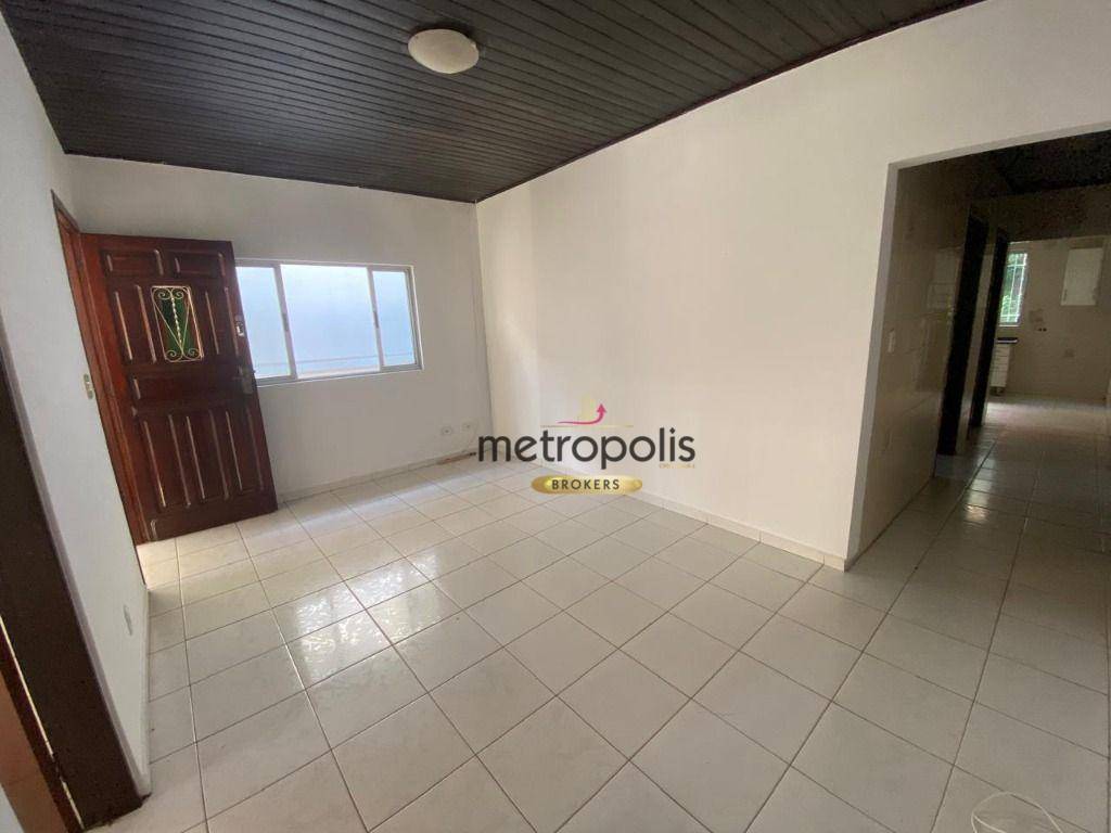 Casa para alugar com 3 quartos, 200m² - Foto 9