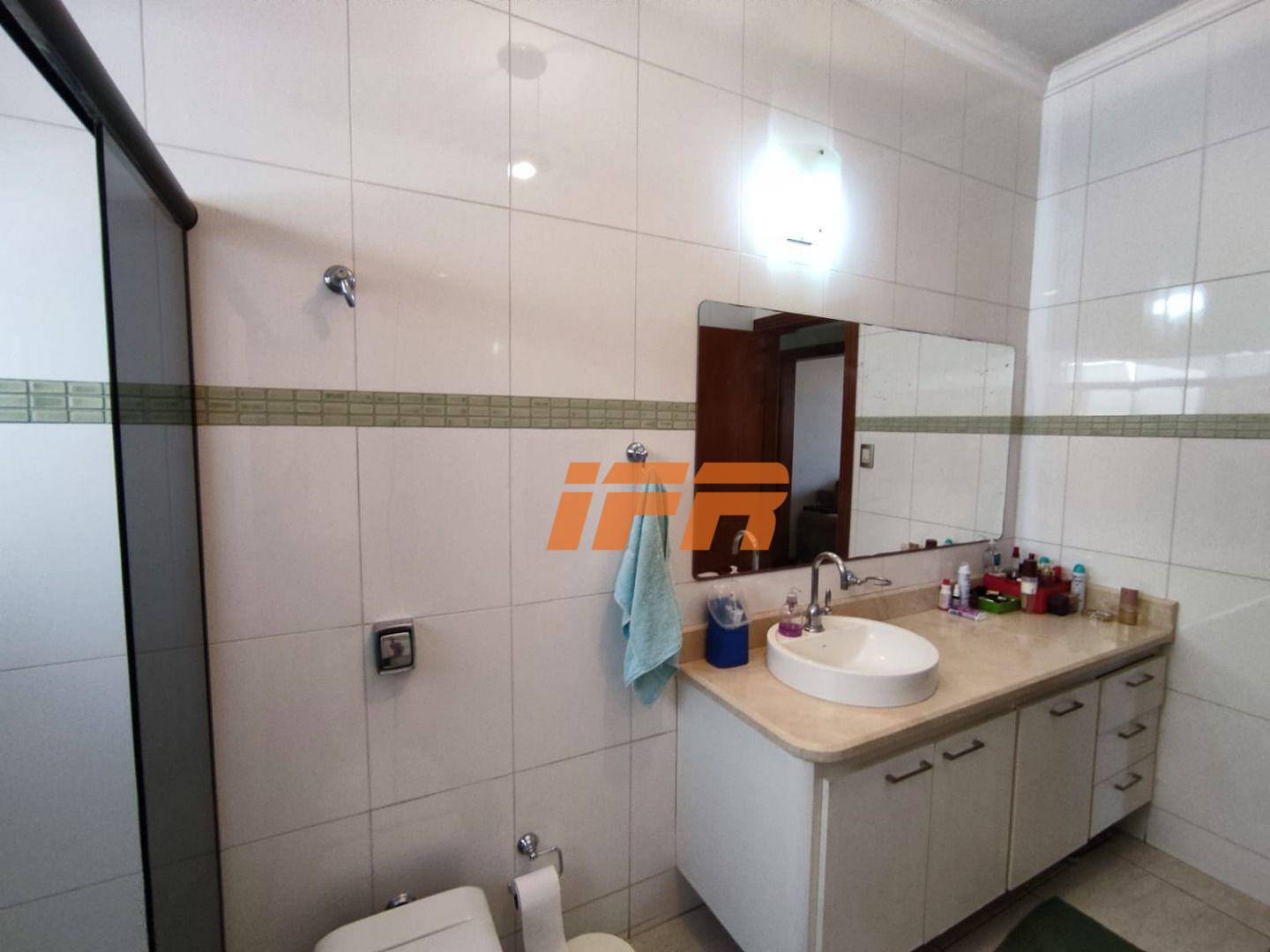 Casa de Condomínio à venda com 3 quartos, 189m² - Foto 44