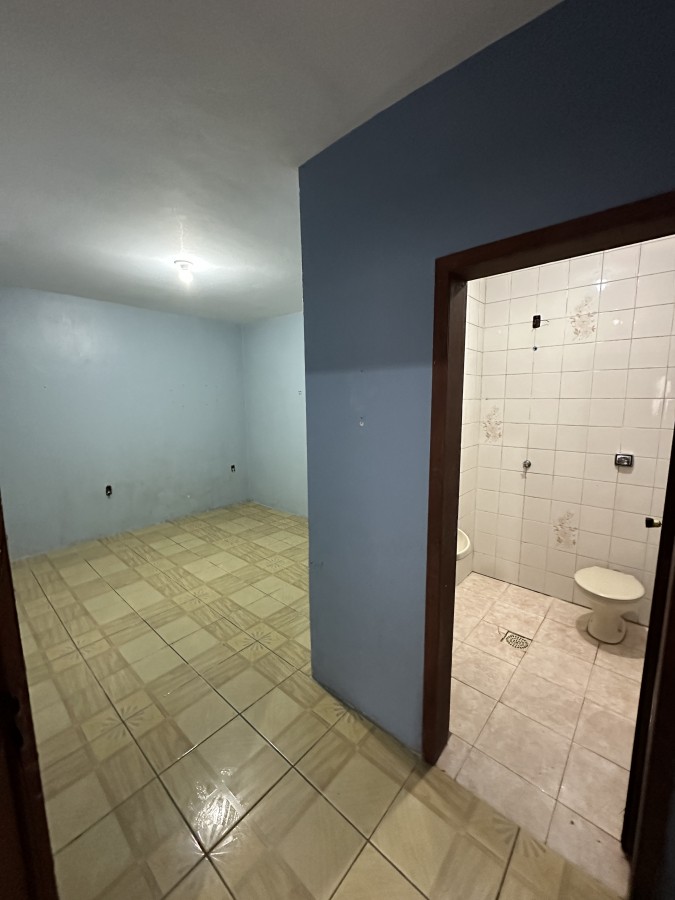 Casa à venda com 6 quartos, 333m² - Foto 5
