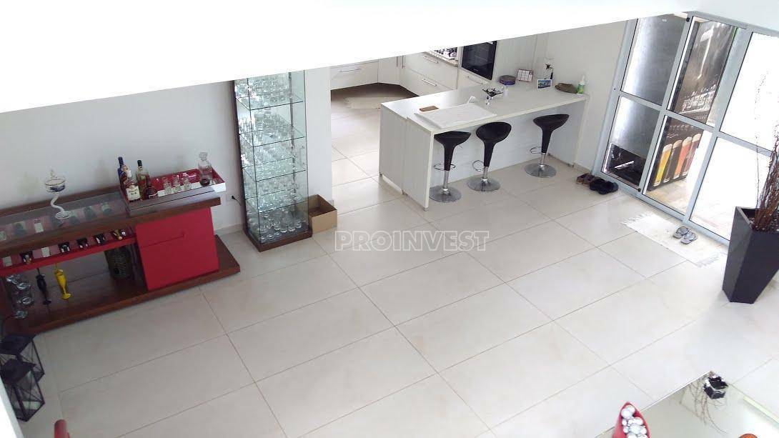 Casa à venda com 3 quartos, 300m² - Foto 13