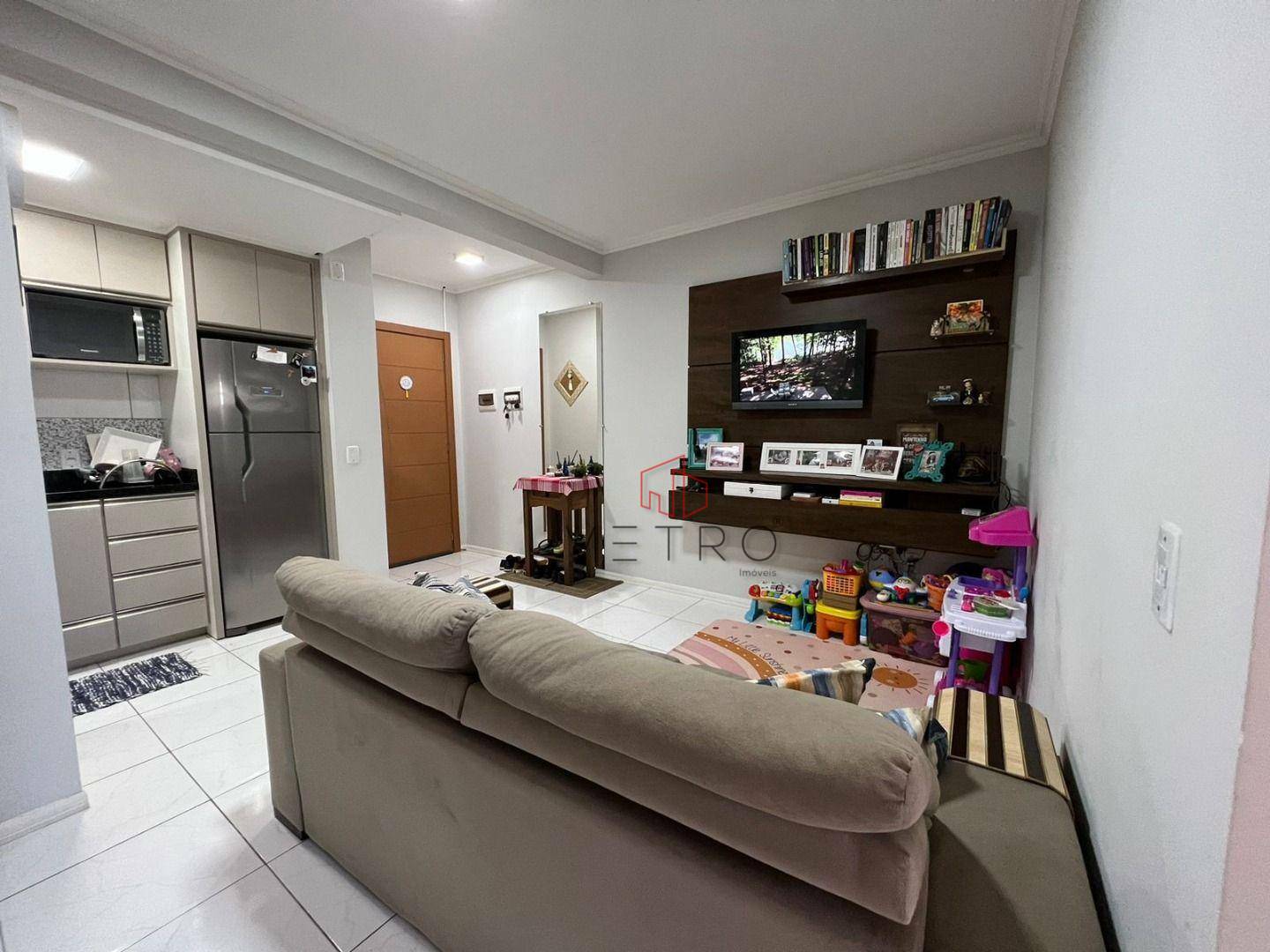 Apartamento à venda com 2 quartos, 58m² - Foto 1