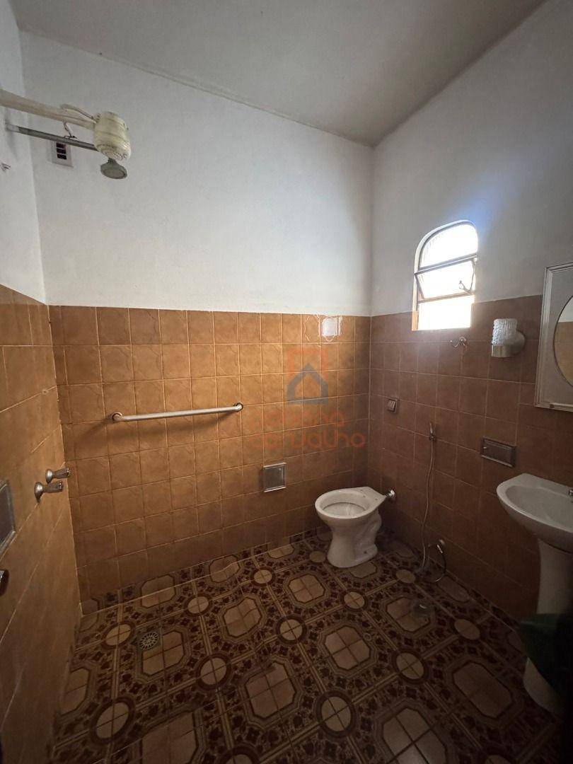 Casa para alugar com 3 quartos, 170m² - Foto 20