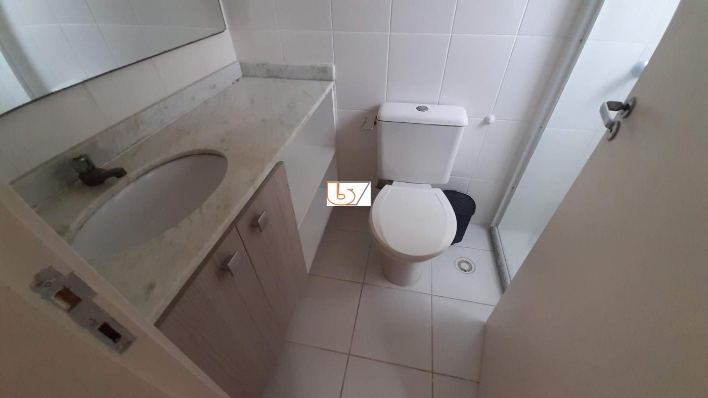 Apartamento para alugar com 2 quartos, 61m² - Foto 13