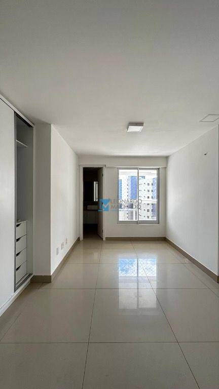 Apartamento à venda com 4 quartos, 212m² - Foto 26