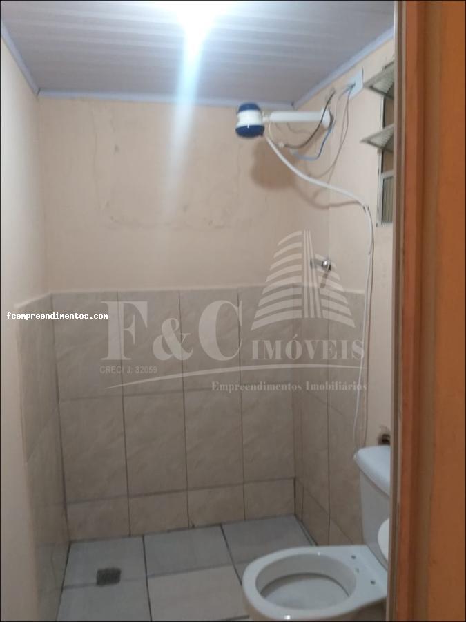 Casa à venda com 1 quarto, 140m² - Foto 4