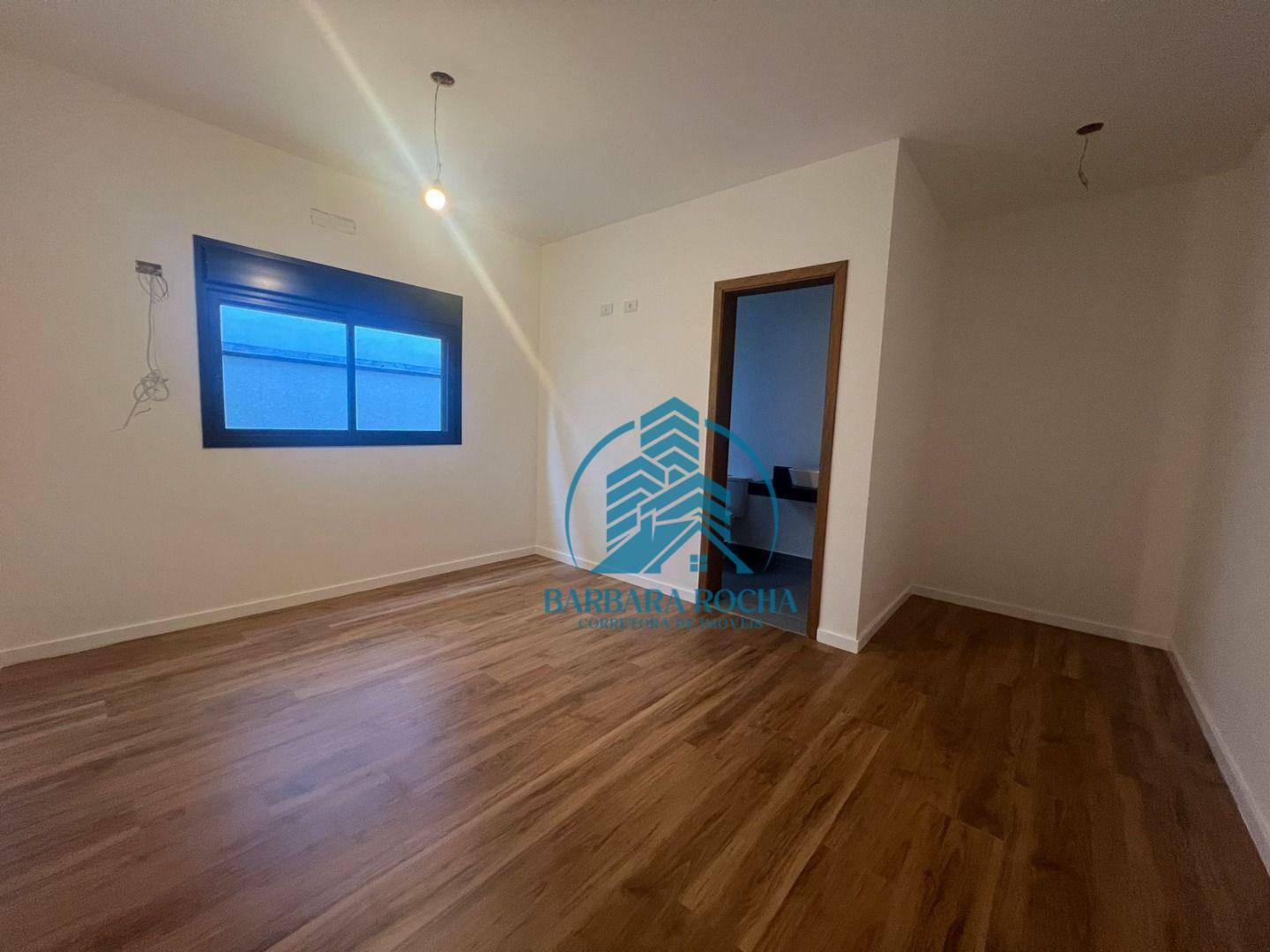 Casa à venda com 3 quartos, 168m² - Foto 14