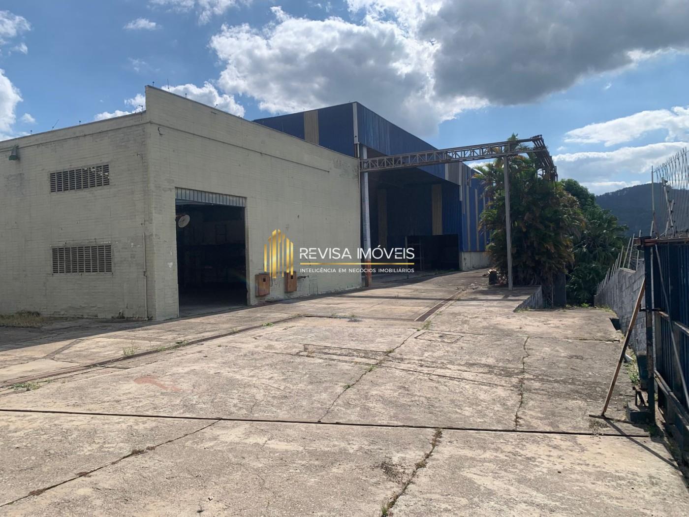 Depósito-Galpão-Armazém para alugar, 3200m² - Foto 2