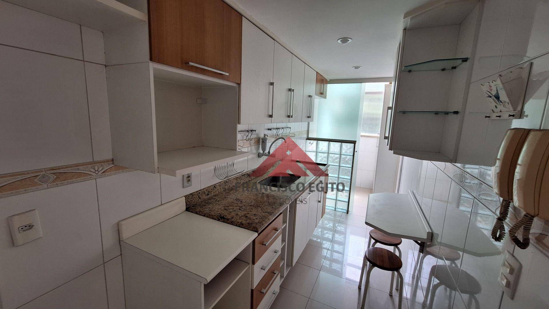 Apartamento à venda com 2 quartos, 55m² - Foto 17