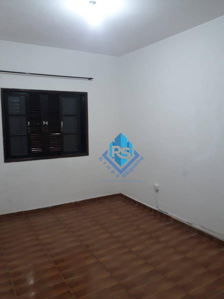 Casa à venda com 3 quartos, 200m² - Foto 9