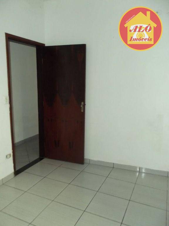 Casa à venda com 2 quartos, 80m² - Foto 12