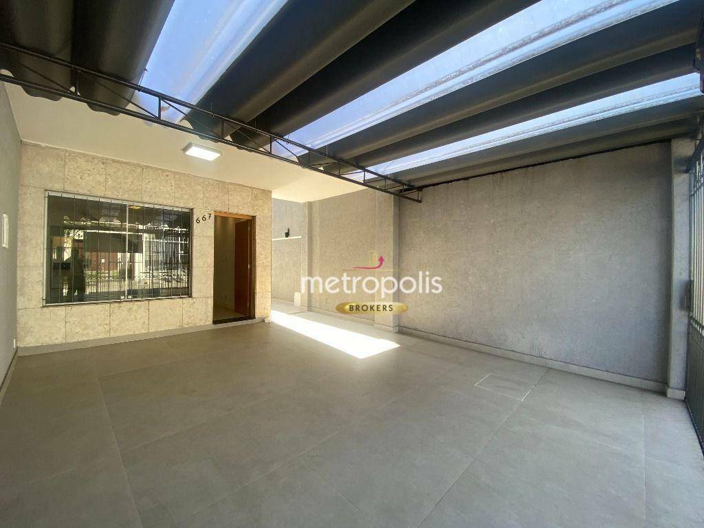 Sobrado à venda com 2 quartos, 180m² - Foto 1