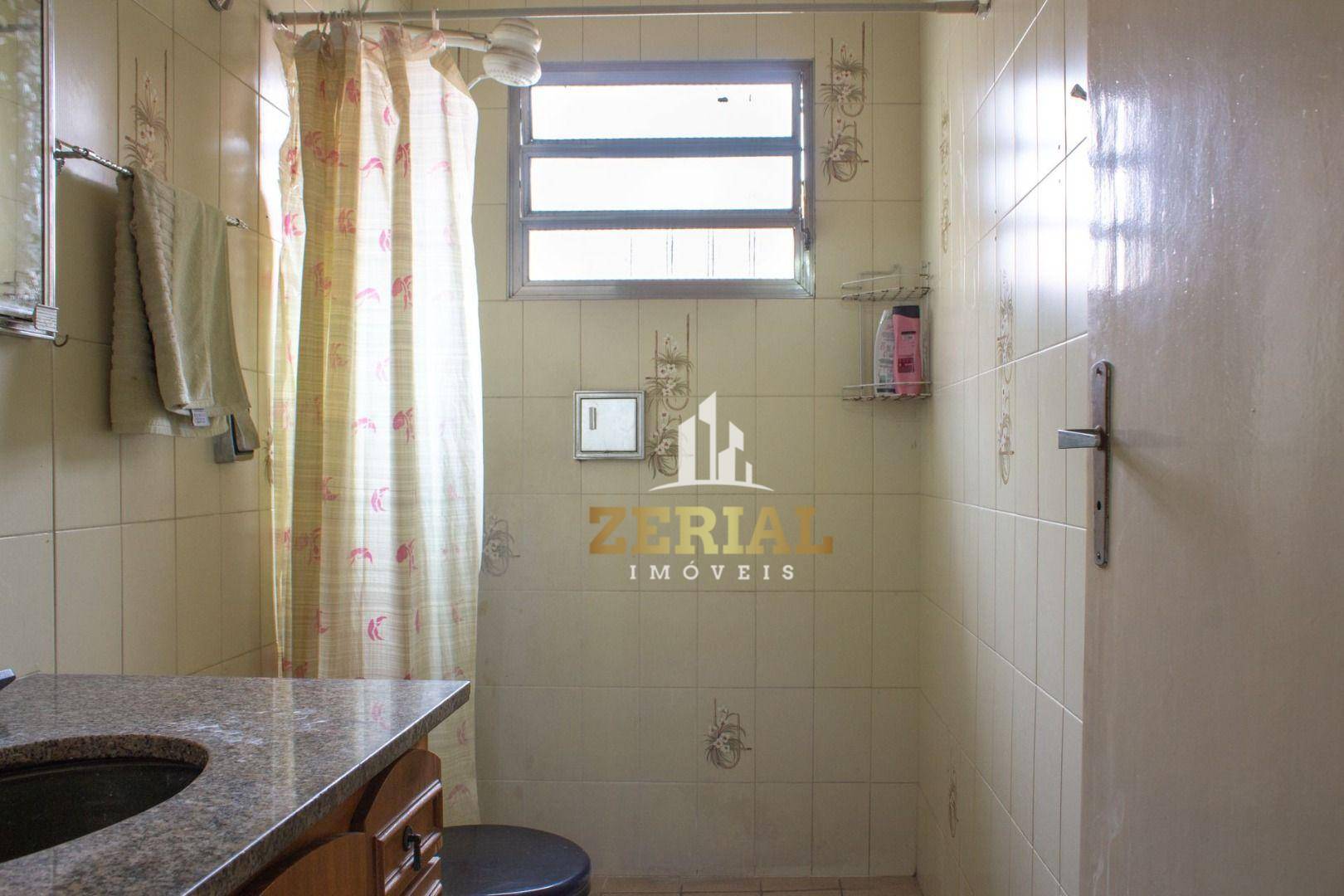 Sobrado à venda com 2 quartos, 196m² - Foto 13