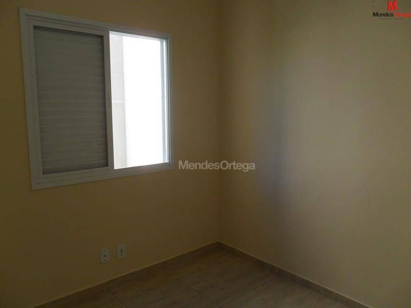 Apartamento à venda com 2 quartos, 50m² - Foto 8