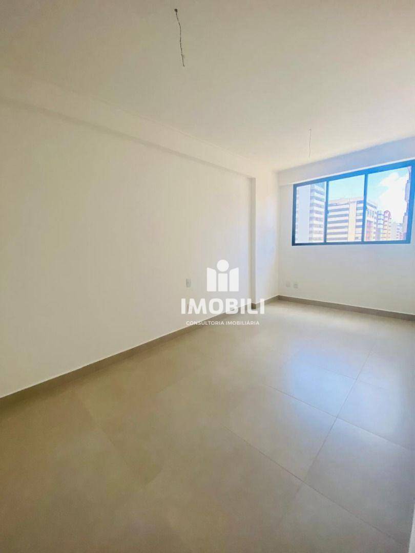 Apartamento à venda com 1 quarto, 41m² - Foto 4