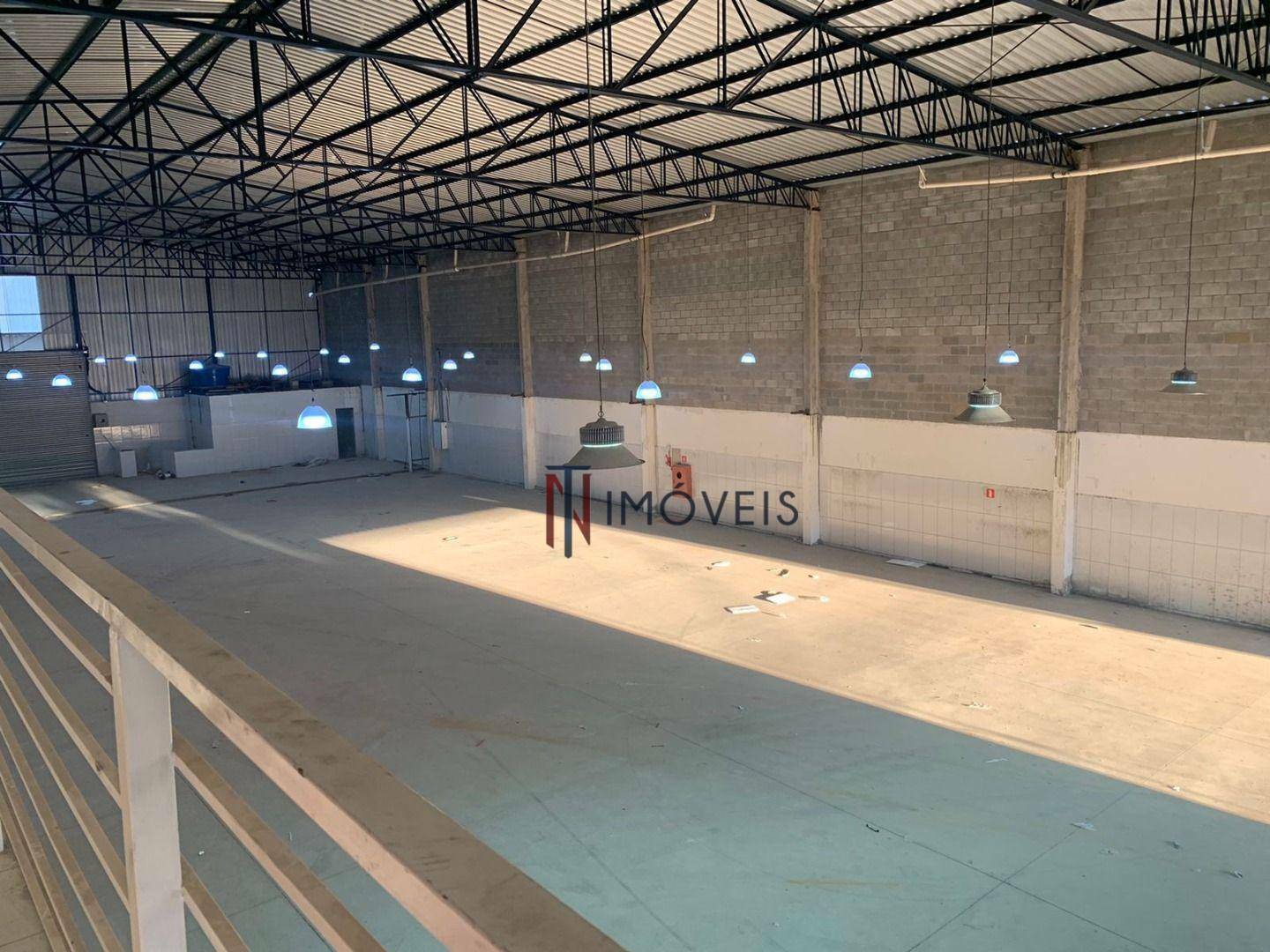 Depósito-Galpão-Armazém à venda e aluguel, 4000m² - Foto 4