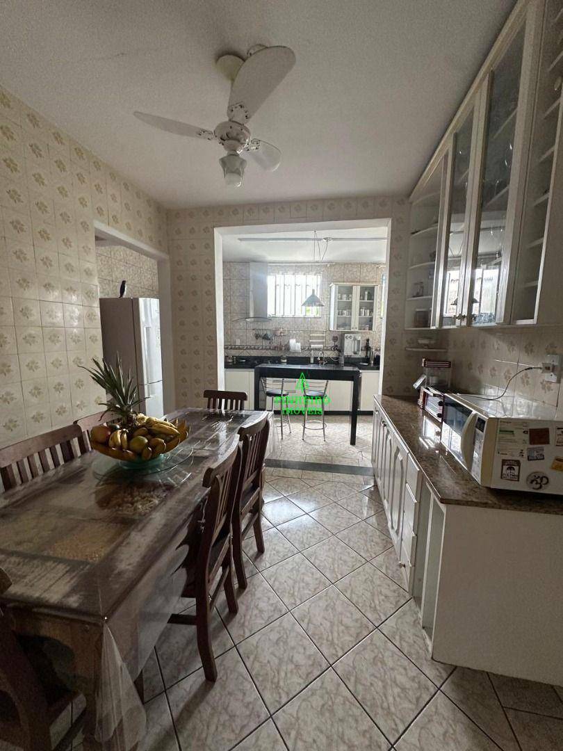 Casa de Condomínio à venda com 2 quartos, 170m² - Foto 8
