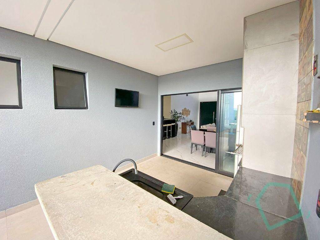 Casa de Condomínio à venda com 3 quartos, 227m² - Foto 22