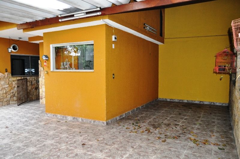 Casa à venda com 4 quartos, 190m² - Foto 19