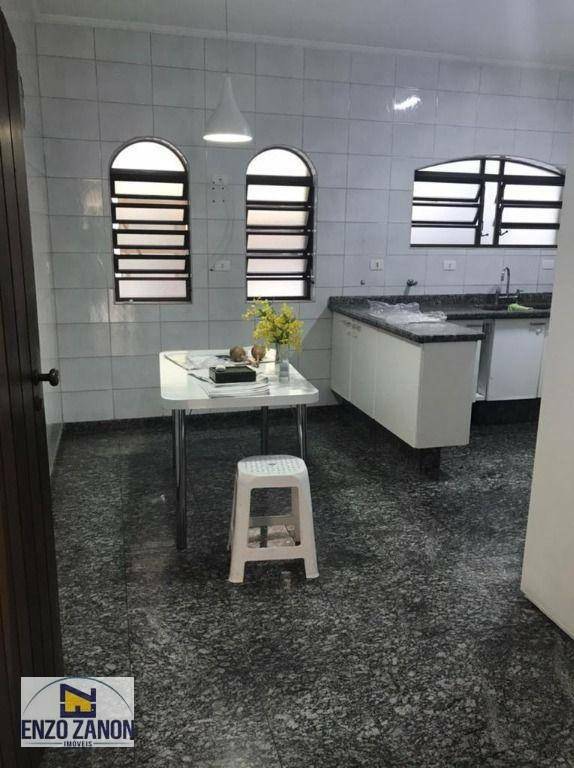 Sobrado à venda com 4 quartos, 228m² - Foto 8