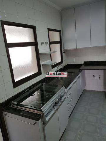 Apartamento à venda com 2 quartos, 134m² - Foto 7