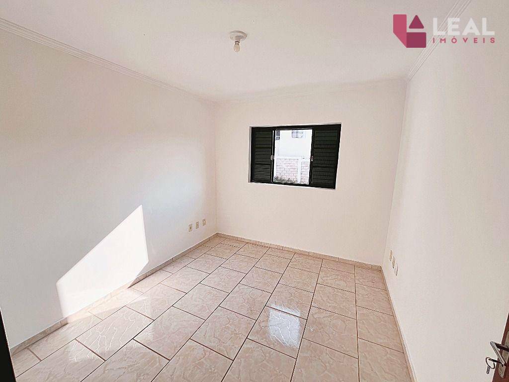 Apartamento à venda com 3 quartos, 90m² - Foto 11