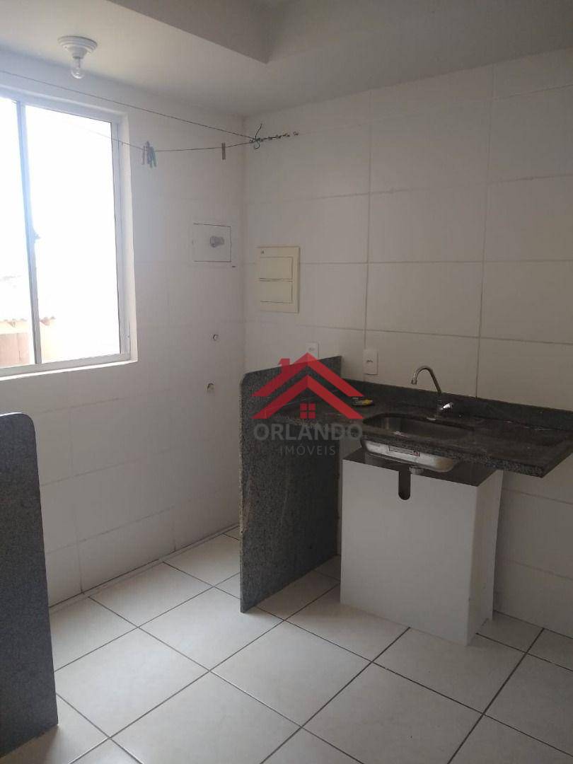 Apartamento à venda com 2 quartos, 44m² - Foto 4