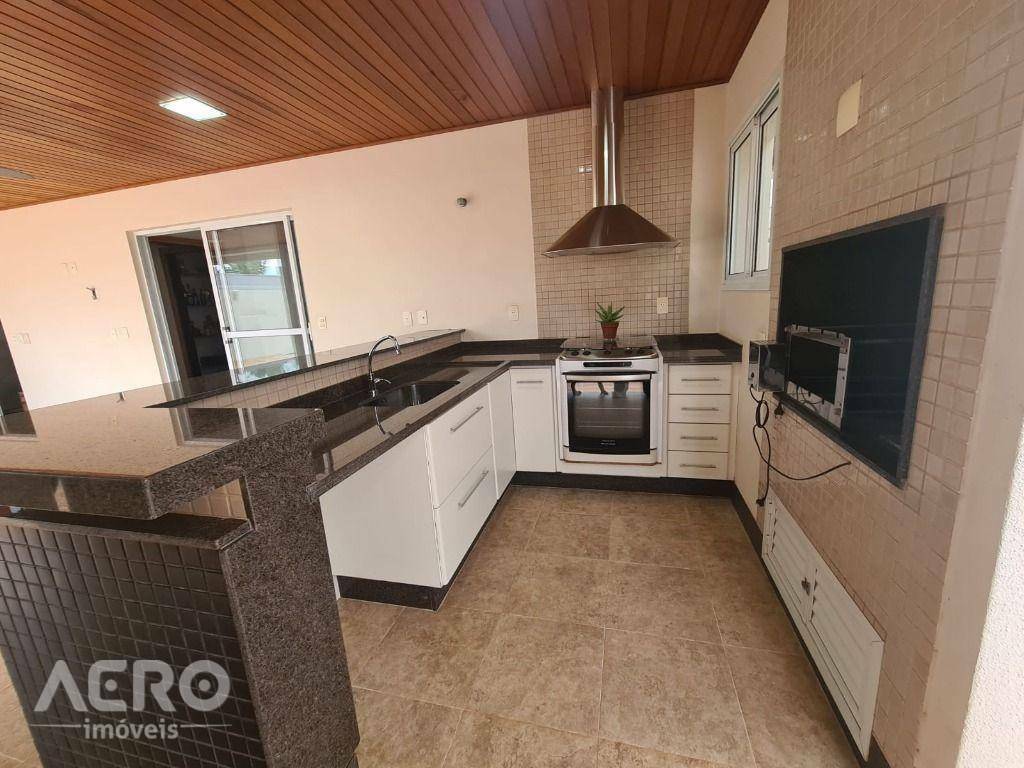 Casa de Condomínio à venda com 3 quartos, 300m² - Foto 12