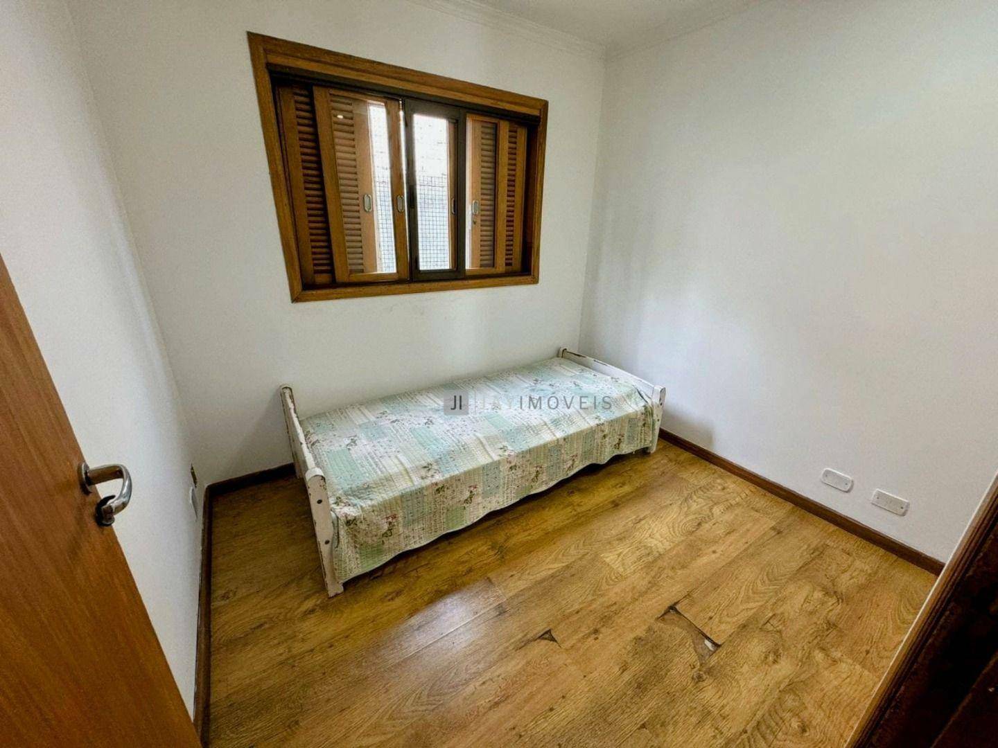 Casa de Condomínio à venda com 4 quartos, 151m² - Foto 23